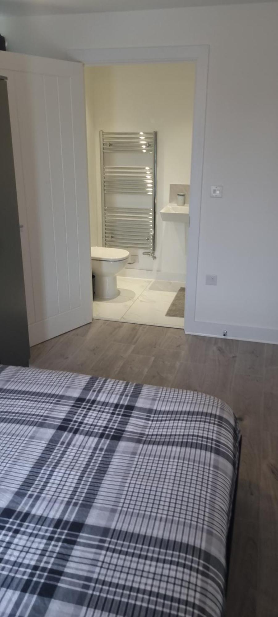 Lush King Ensuite In A Shared Home Manchester Exterior photo